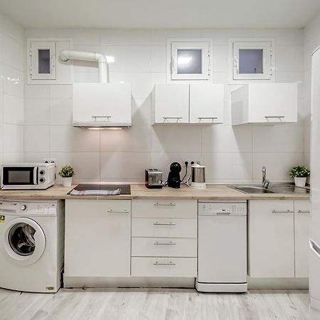 Atocha Arrendamiento De Temporada Apartment Мадрид Екстериор снимка